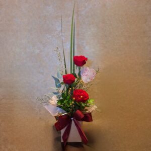 Arreglo de Rosas Nac. x 3 Unid.